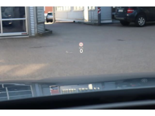 Volkswagen Passat IQ.Drive R-Line Variant