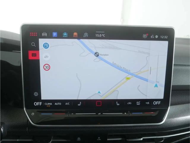 Volkswagen Golf 2.0 TSI GTI Style