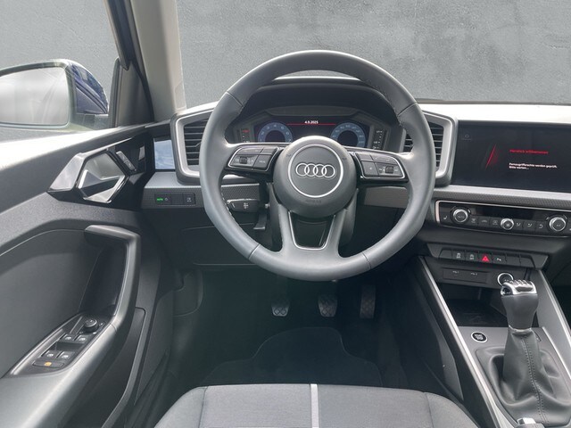 Audi A1 30 TFSI Allstreet