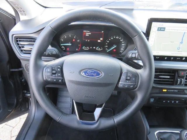 Ford Focus Titanium Wagon