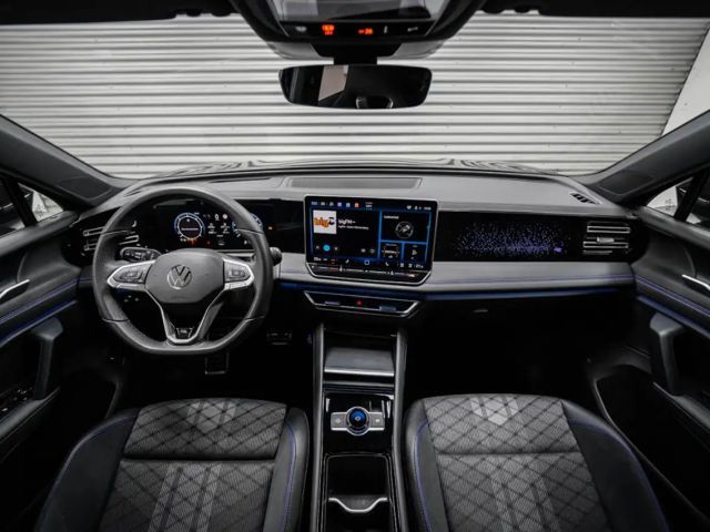 Volkswagen Tiguan 4Motion DSG R-Line