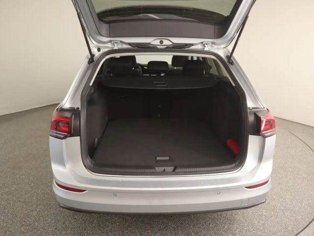 Volkswagen Golf DSG Life Variant