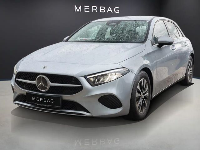 Mercedes-Benz A 180 Hatchback
