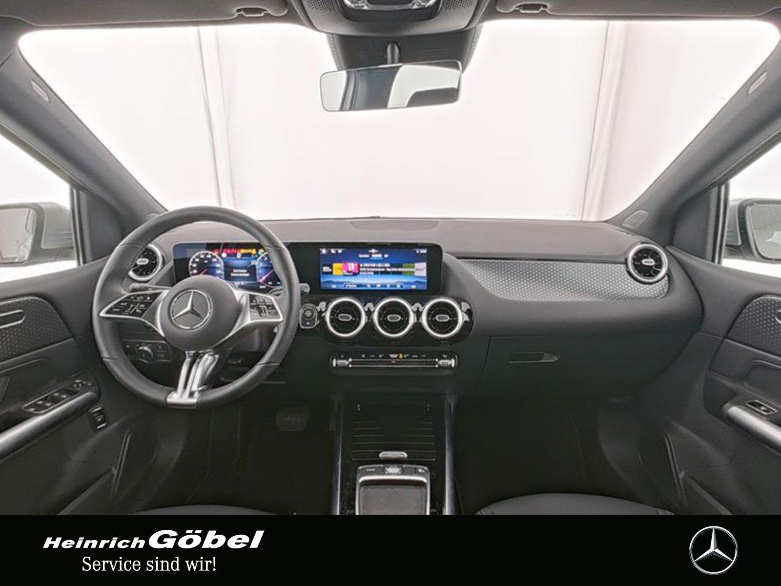 Mercedes-Benz B 200 Progressive Sedan