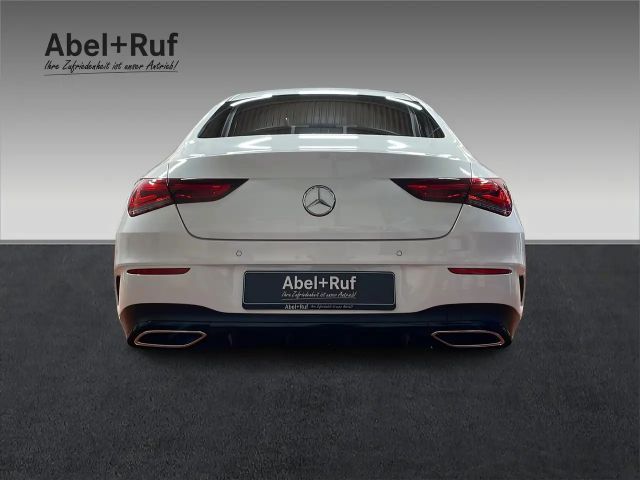 Mercedes-Benz CLA 200 AMG Line Coupé