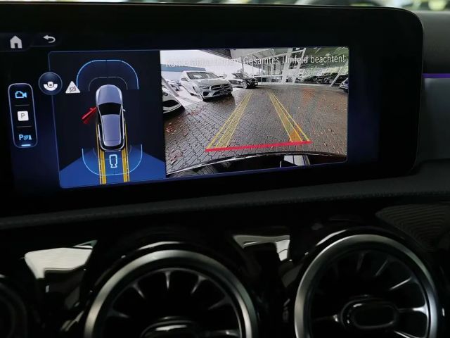 Mercedes-Benz A 200 AMG Line