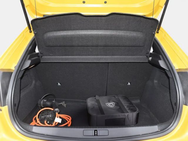 Peugeot E-208 Active Pack