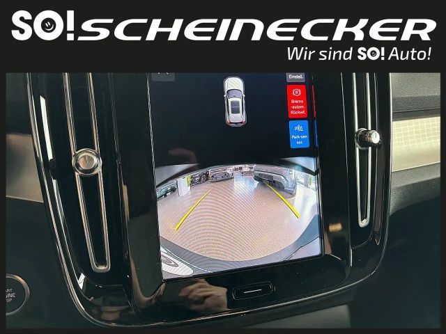 Volvo XC40 Dark Plus