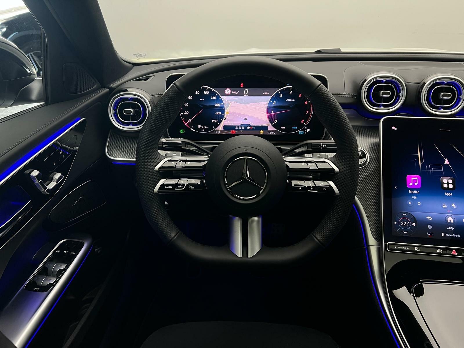 Mercedes-Benz C 180 AMG Line Sedan