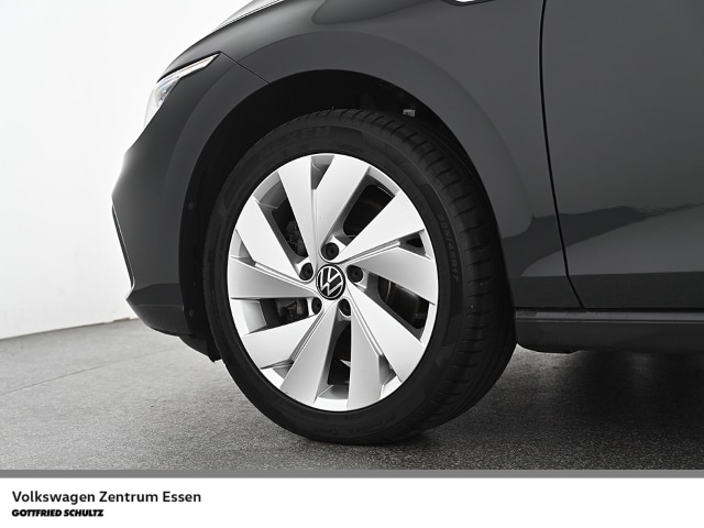 Volkswagen Golf DSG Style Variant