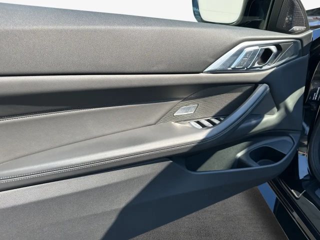 BMW M4 Cabrio Competition xDrive