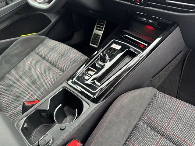 Volkswagen Golf Business DSG GTI