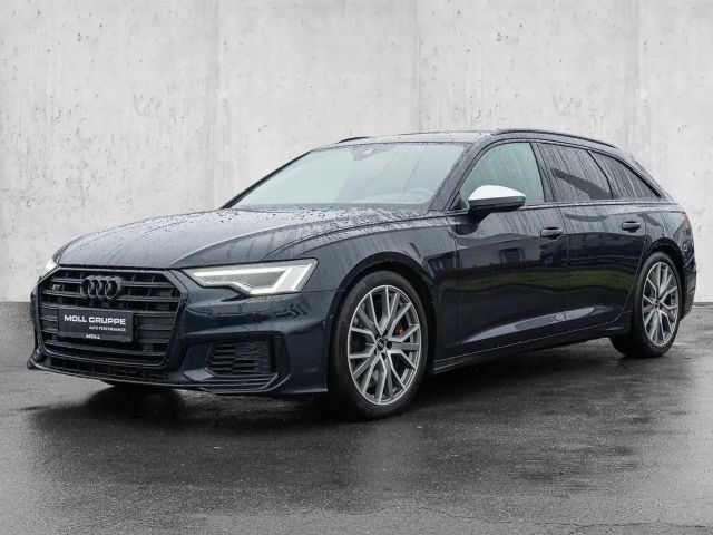 Audi S6 Avant