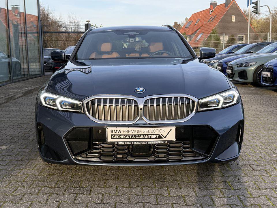 BMW 330 330e Touring