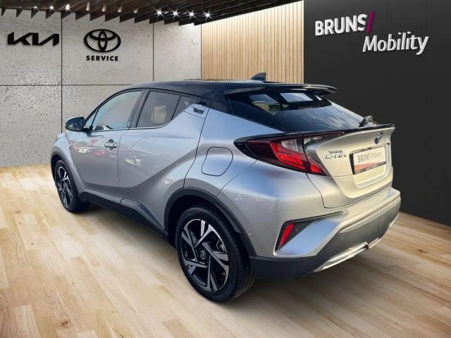 Toyota C-HR Hybride Team D