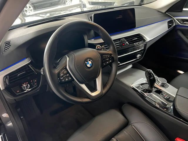 BMW 530 530d Touring xDrive
