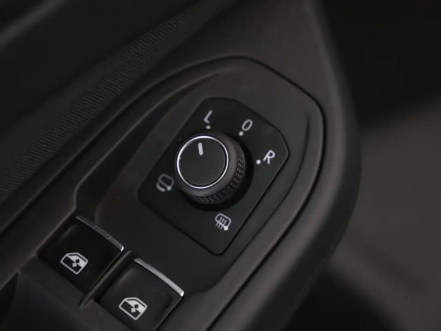 Volkswagen Golf DSG Style Variant