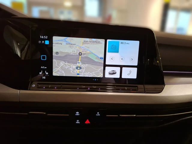 Volkswagen Golf DSG Life Variant