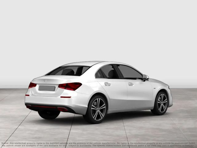 Mercedes-Benz A 180 AMG Line