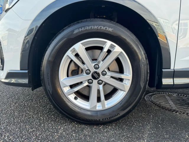 Audi Q3 45TFSIe AHK PDC