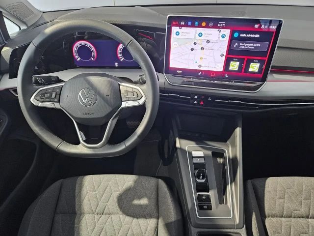 Volkswagen Golf 1.5 eTSI DSG Life