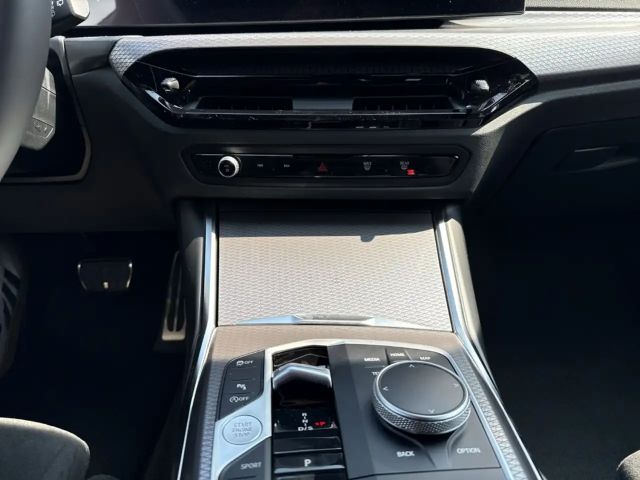 BMW 320 320i M-Sport Touring