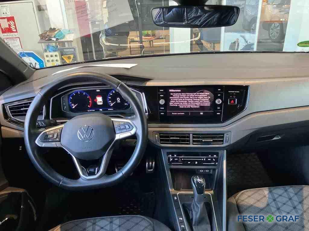 Volkswagen Polo 1.0 TSI DSG R-Line