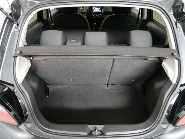 Mitsubishi Space Star Star