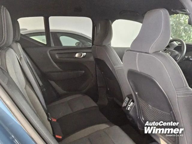 Volvo XC40 Dark Plus