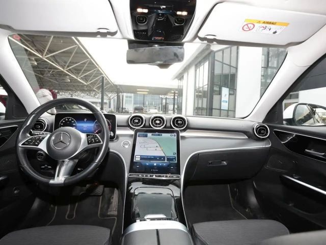 Mercedes-Benz C 220 AVANTGARDE C 220 d Estate