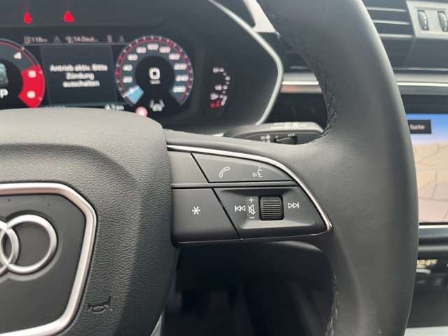 Audi Q3 35 TDI S-Tronic