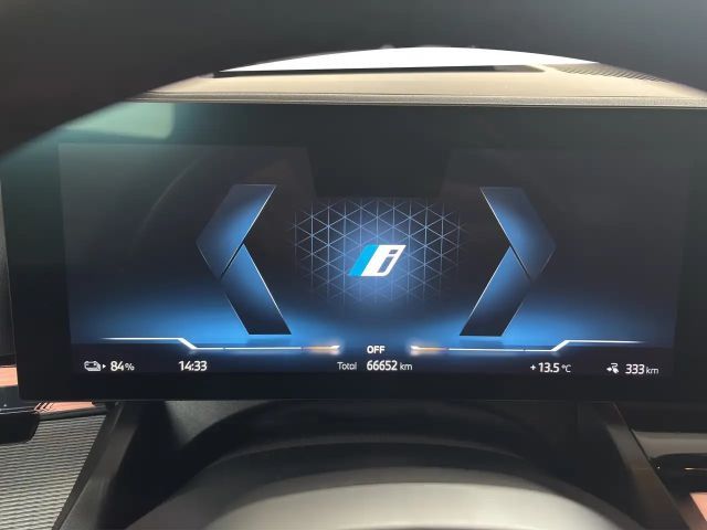 BMW i5 M-Sport Sedan eDrive40