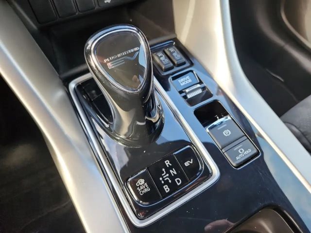 Mitsubishi Eclipse Cross PHEV