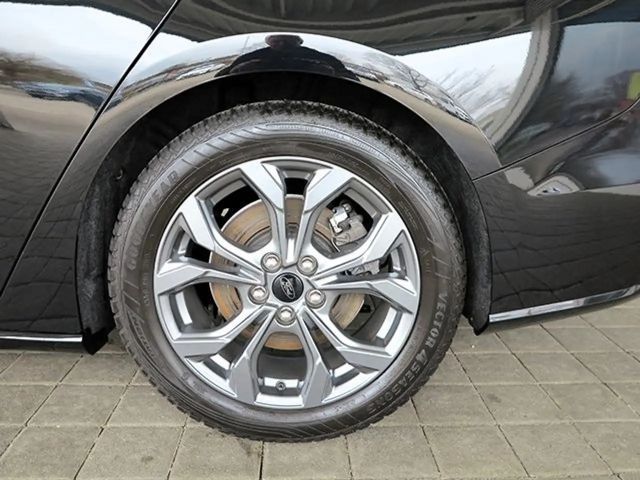 Ford Focus ST Line Wagon