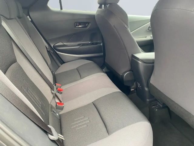 Toyota C-HR Hybride Team D