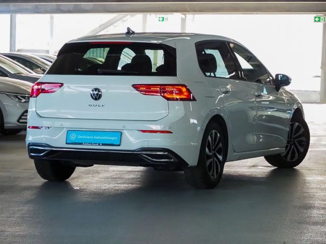 Volkswagen Golf 2.0 TDI DSG Golf VIII