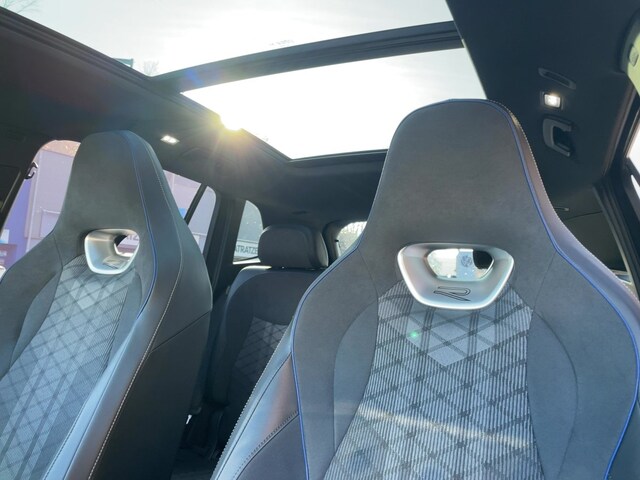 Volkswagen Tiguan BLACK+MATRIX+APP+DAB+AHK+HUD+PANO