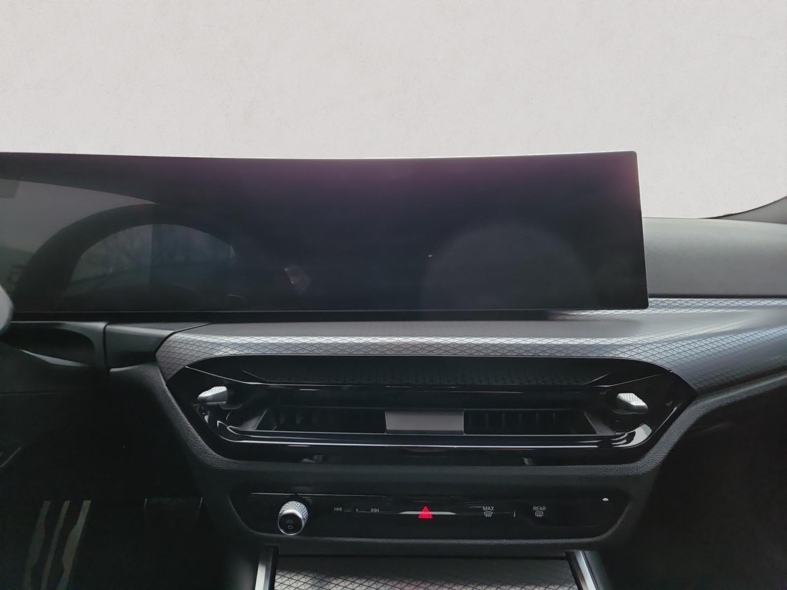 BMW M3 Competition Sedan