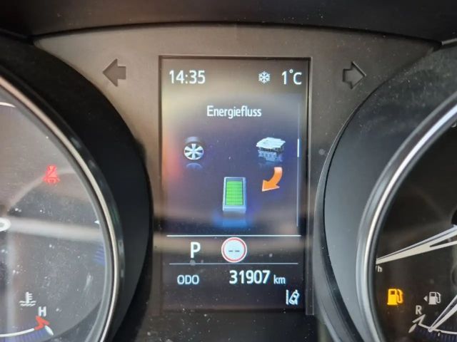 Toyota C-HR Hybride Team D