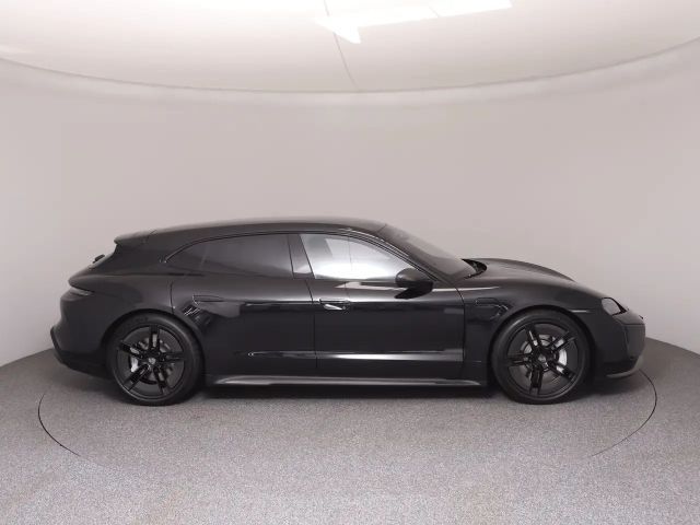 Porsche Taycan Sport Turismo Turbo
