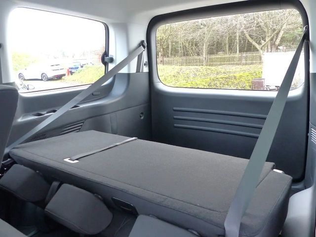 Hyundai Staria Trend