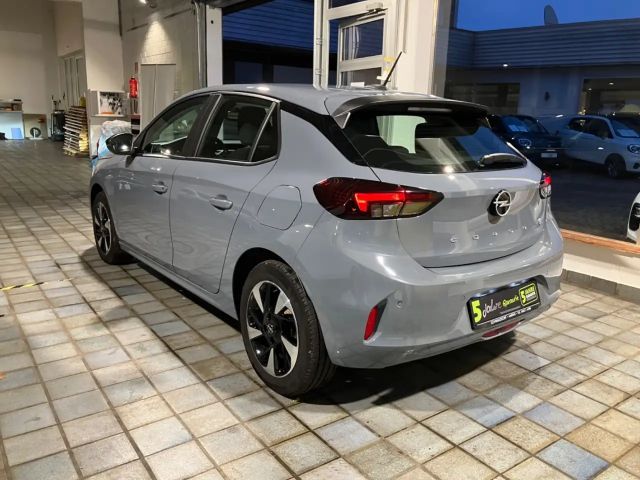 Opel Corsa Sitzheizung,Lenkradheizung,Tempomat