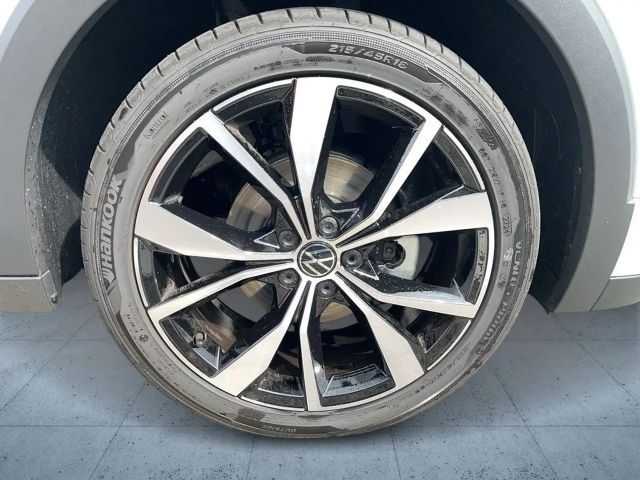 Volkswagen T-Cross 1.5 TSI ACT DSG R-Line