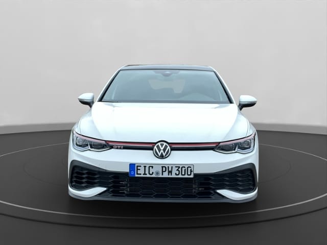 Volkswagen Golf 2.0 TSI DSG Golf VIII