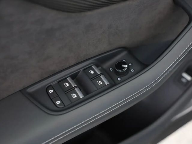 Audi RS Q8 Audi RS Q8