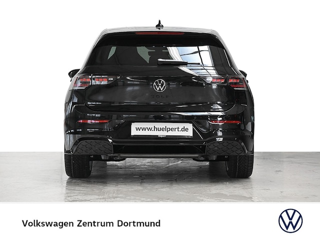 Volkswagen Golf 1.5 eTSI Golf VIII R-Line