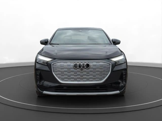 Audi Q4 e-tron 45 e-tron 77kWh SiHz Kamera