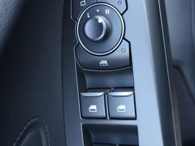 Ford Focus Cool & Connect