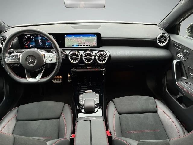 Mercedes-Benz A 250 4MATIC Hatchback