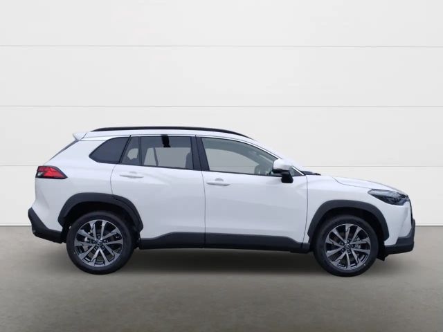 Toyota Corolla Cross Team D